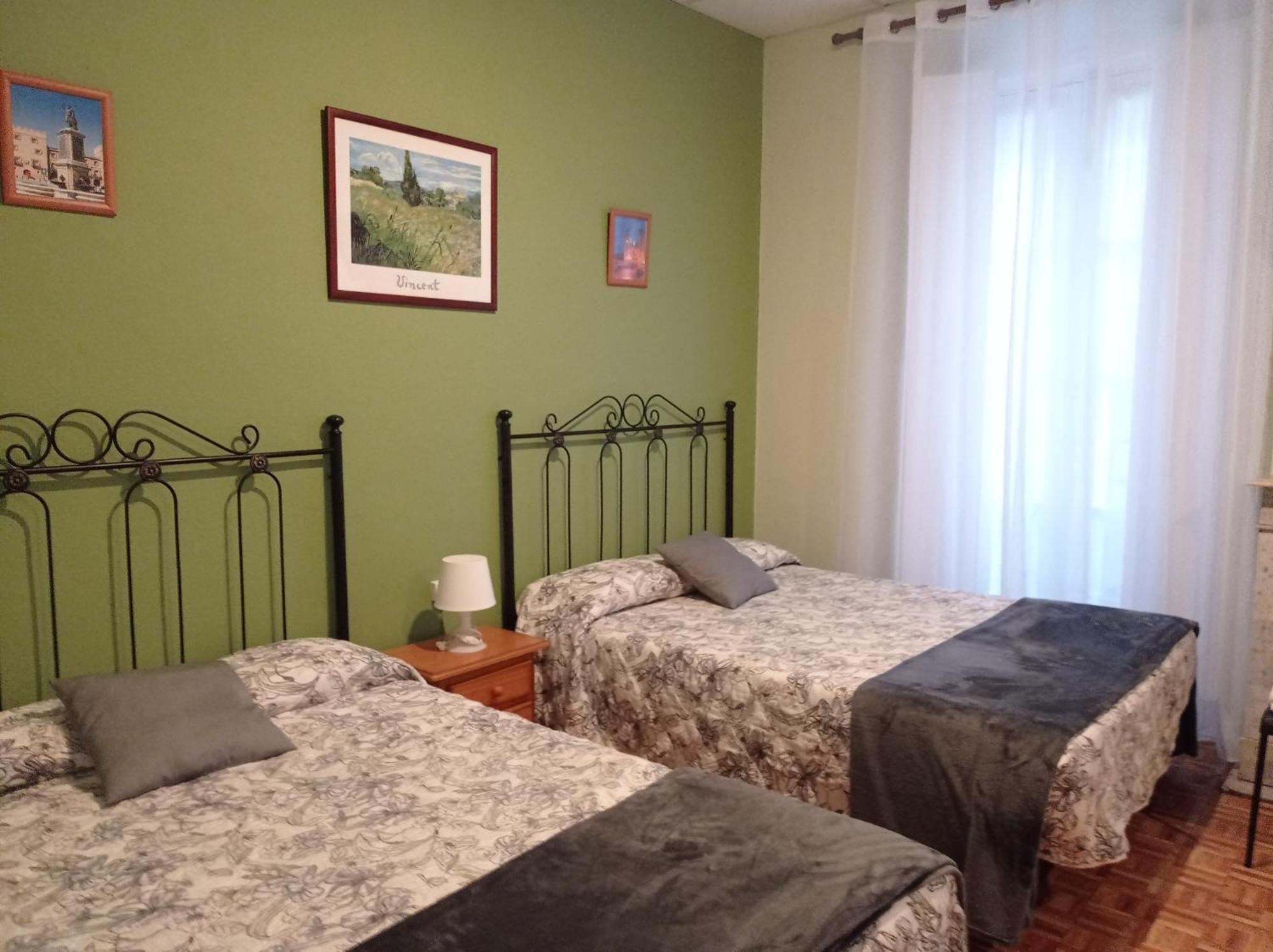 Hospedaje Don Pelayo Gijón Zimmer foto