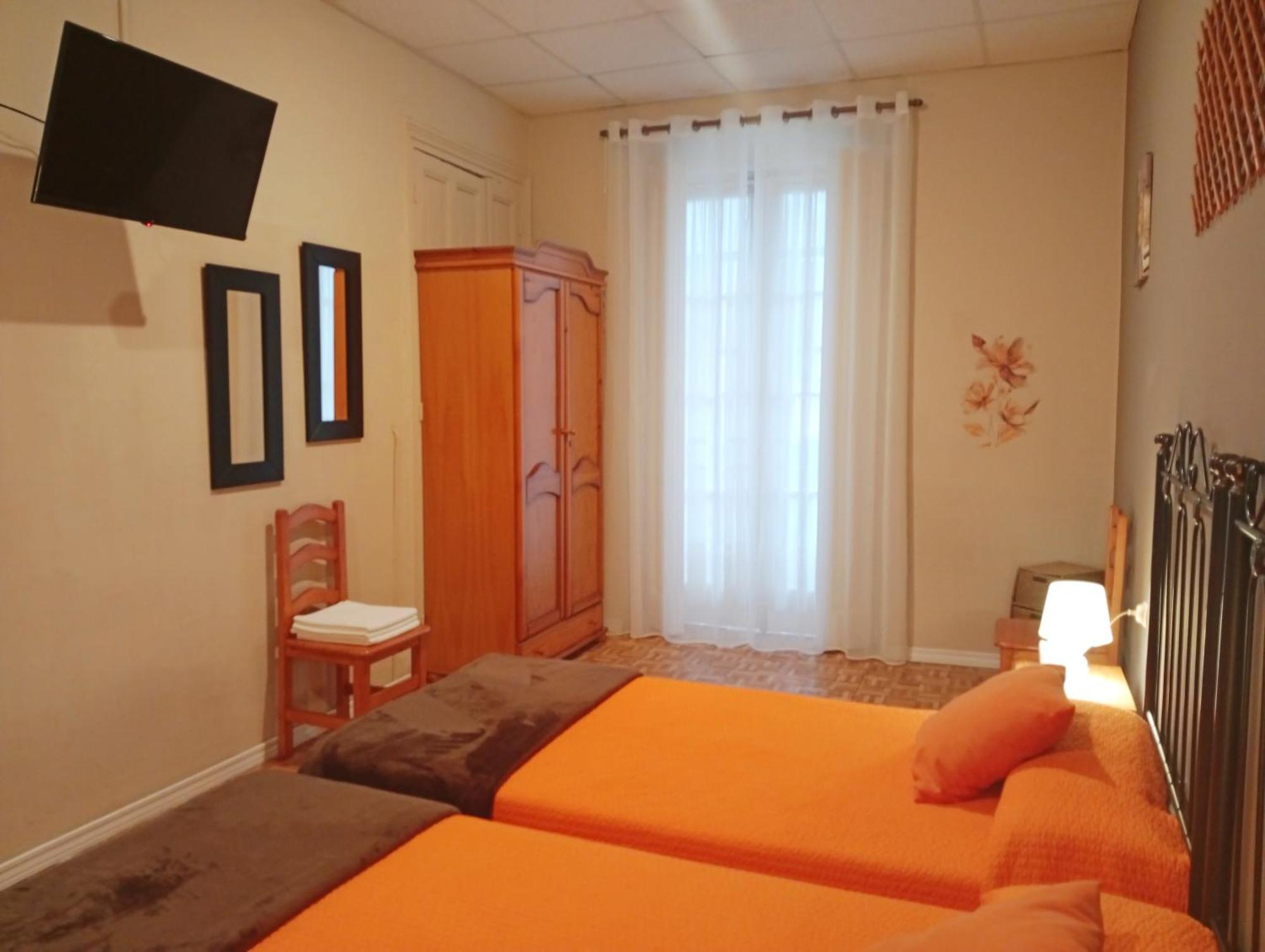 Hospedaje Don Pelayo Gijón Zimmer foto